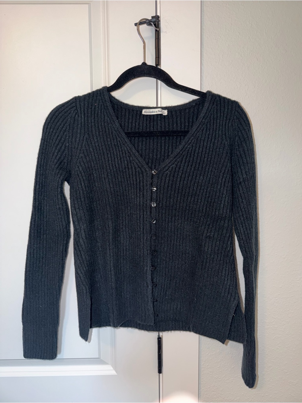 Abercrombie & Fitch Charcoal Ribbed V-Neck Button Cardigan